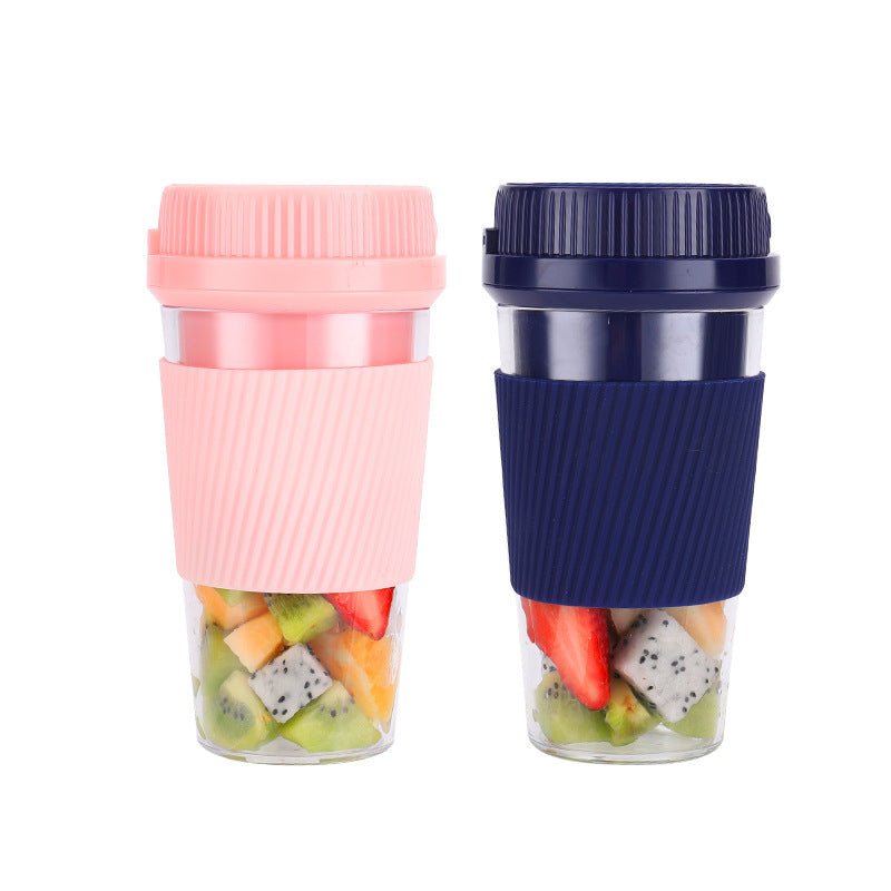 Trendy USB Mini Blender – Portable Fruit Juicer for Home - BuzzMart