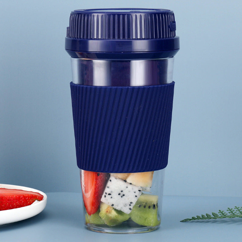 Trendy USB Mini Blender – Portable Fruit Juicer for Home - BuzzMart