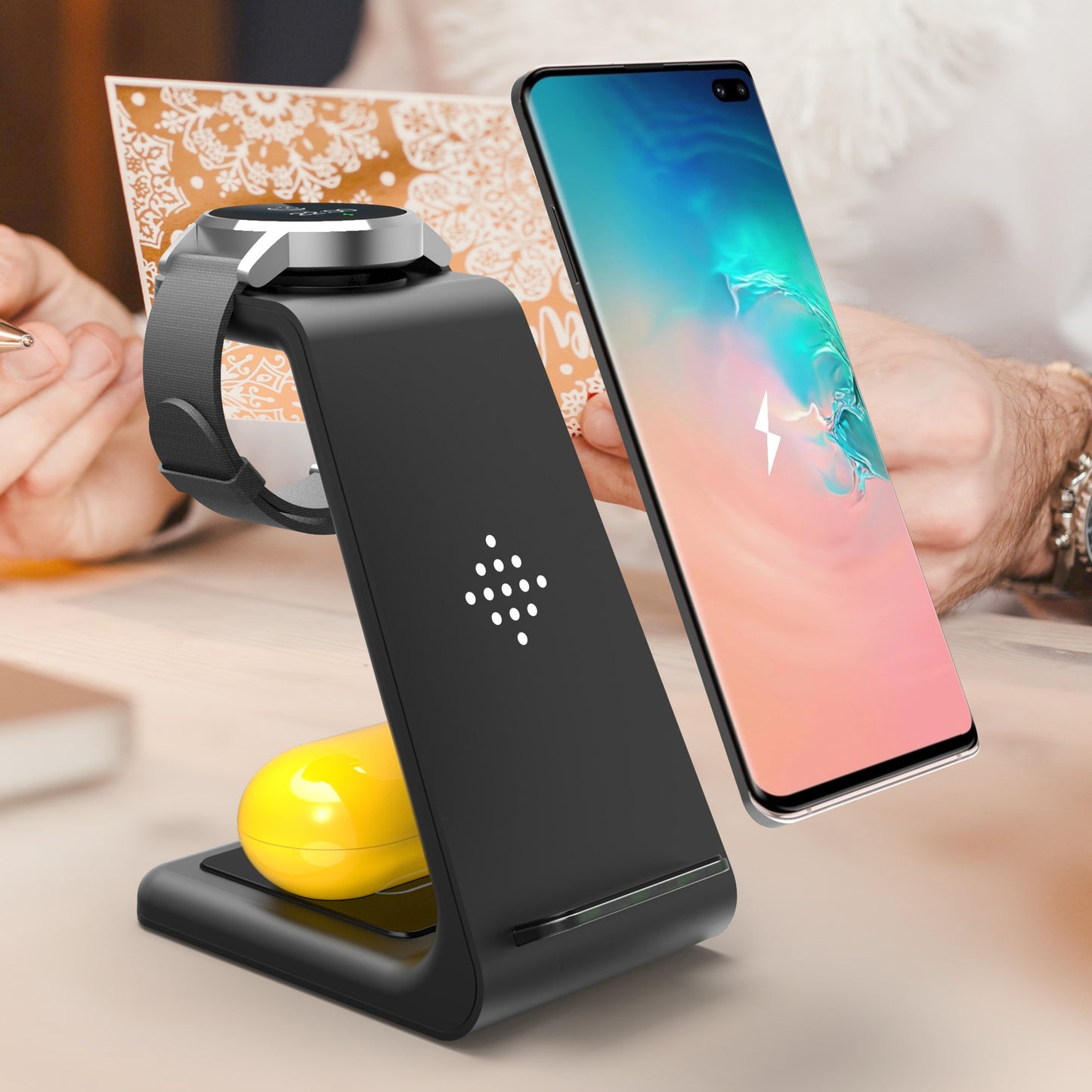 3 In 1 Fast Charging Station Wireless Charger Stand Wireless Quick Charge Dock For Phone Holder - BuzzMart