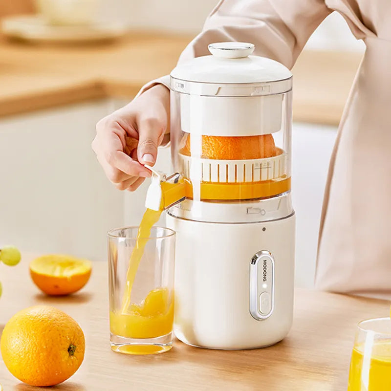 Trendy Mini USB Juicer – Portable Citrus & Fruit Squeezer - BuzzMart