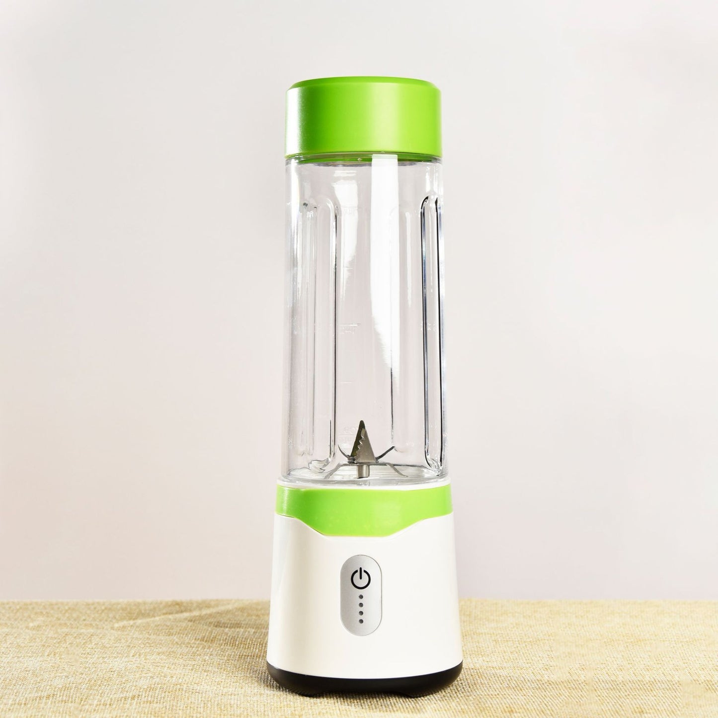 Trendy USB Mini Blender Cup – Juicer & Coffee On-the-Go - BuzzMart