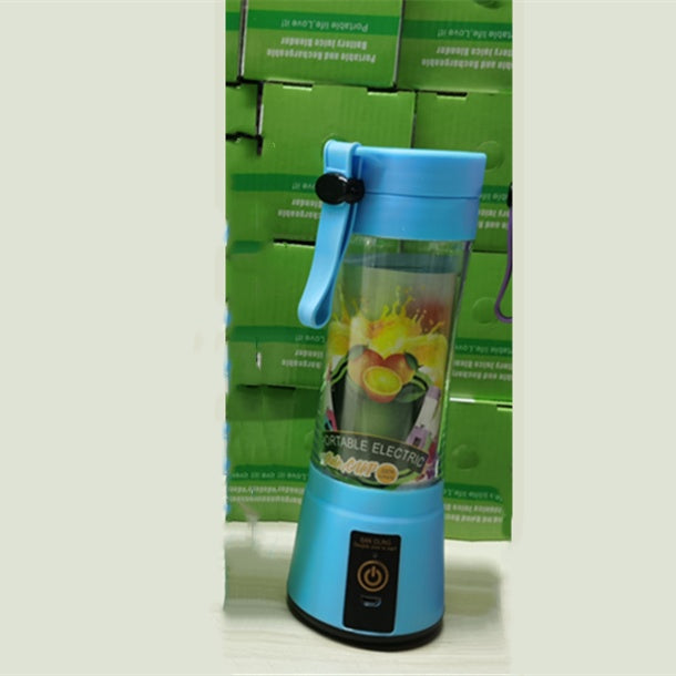 Trendy USB Mini Blender – Portable Juicer for Smoothies & Fruit - BuzzMart