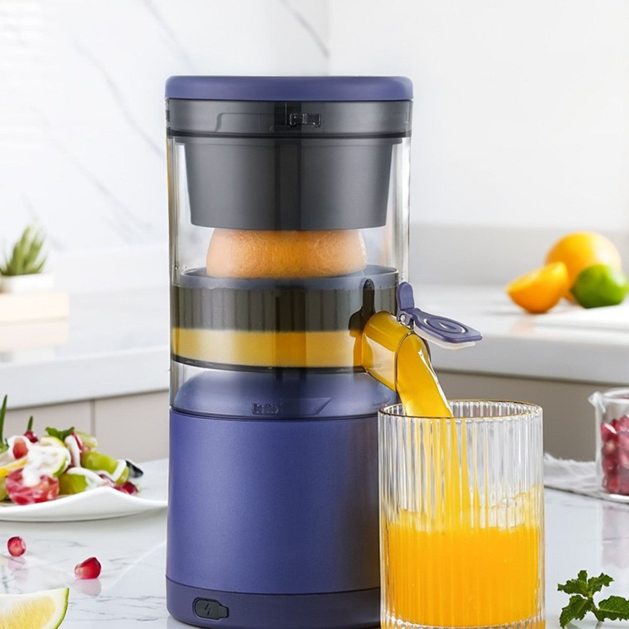 Cute USB Rechargeable Blender – Mini Juicer for Fresh Fruit - BuzzMart