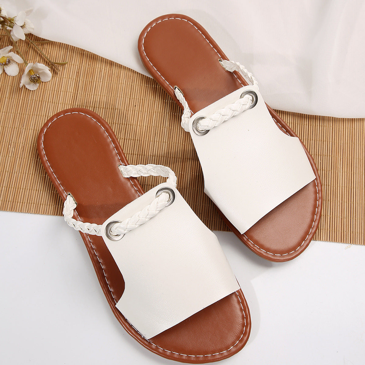 Pure Color Woven Simple Daily Beach Slippers - BuzzMart