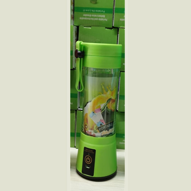 Trendy USB Mini Blender – Portable Juicer for Smoothies & Fruit - BuzzMart