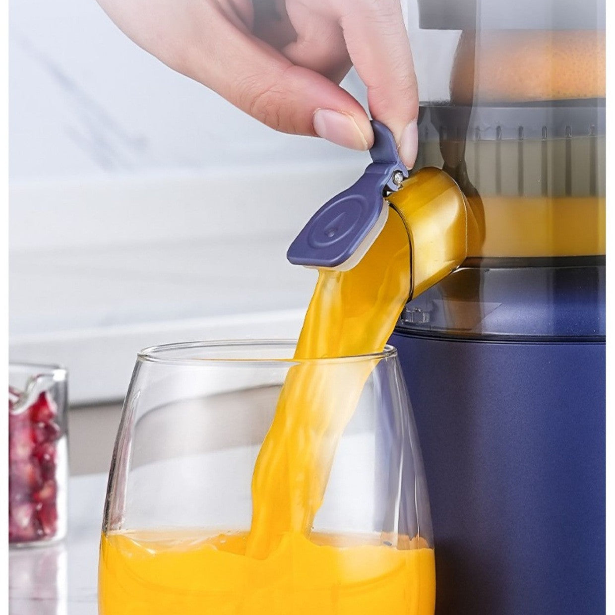 Cute USB Rechargeable Blender – Mini Juicer for Fresh Fruit - BuzzMart