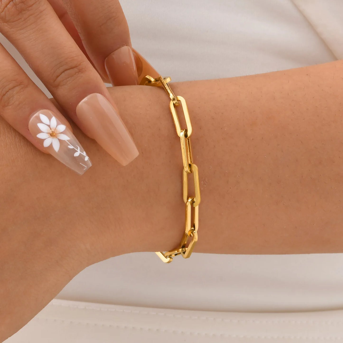 Stainless Steel Bracelets Vintage Styling Design Simple And Delicate Premium Bracelets For Women Jewelry Trending Products Gifts - BuzzMart