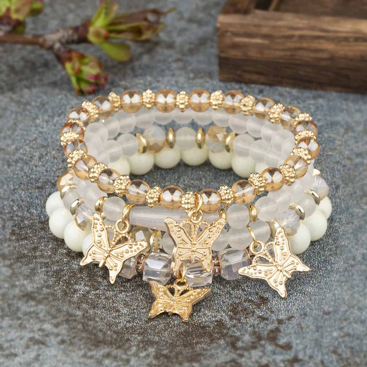 4Pcs Trendy Butterfly Beaded Bracelet Set For Women Pink Acrylic Beads Elastic Chain Bangle Female Bohemian Party Jewelry Gift - BuzzMart