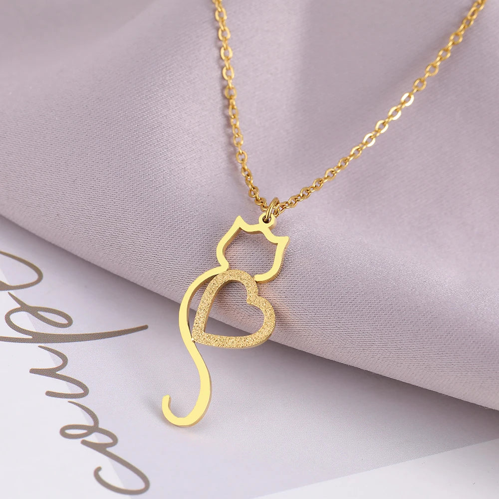 Cute Cat Heart Pendant Necklace β Trendy Gift for Her - BuzzMart