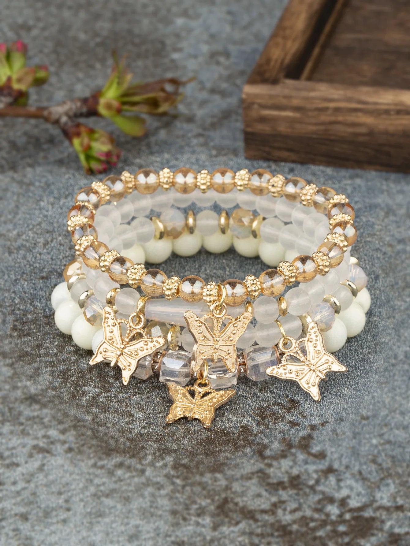4Pcs Trendy Butterfly Beaded Bracelet Set For Women Pink Acrylic Beads Elastic Chain Bangle Female Bohemian Party Jewelry Gift - BuzzMart