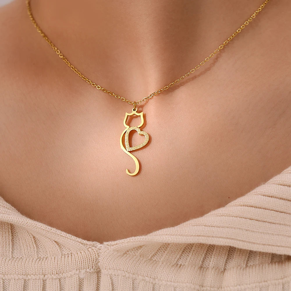 Cute Cat Heart Pendant Necklace β Trendy Gift for Her - BuzzMart