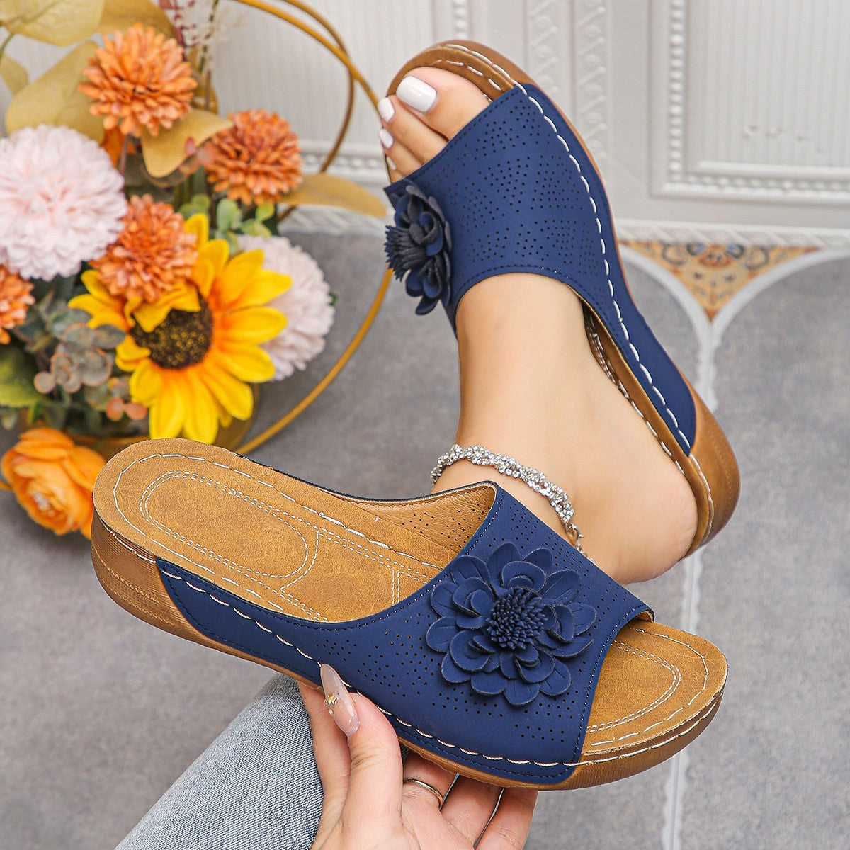Flower Wedges Sandals Summer Fashion Retro Hollow Sandals Holiday Beach Shoes For Women - BuzzMart