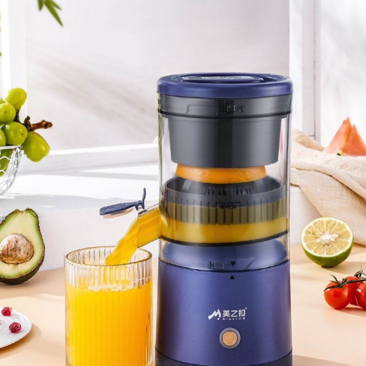 Cute USB Rechargeable Blender – Mini Juicer for Fresh Fruit - BuzzMart