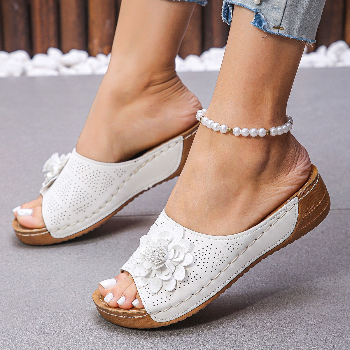Flower Wedges Sandals Summer Fashion Retro Hollow Sandals Holiday Beach Shoes For Women - BuzzMart