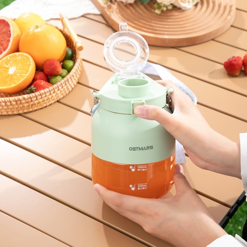 OSTMARS Mini Portable Juicer Cup – Cute Automatic Fruit Blender - BuzzMart