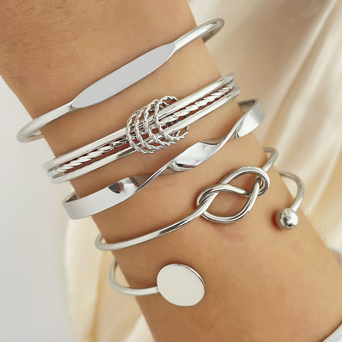 Trendy Twisted Gold Bracelet – Bold Hip Hop Statement Style - BuzzMart