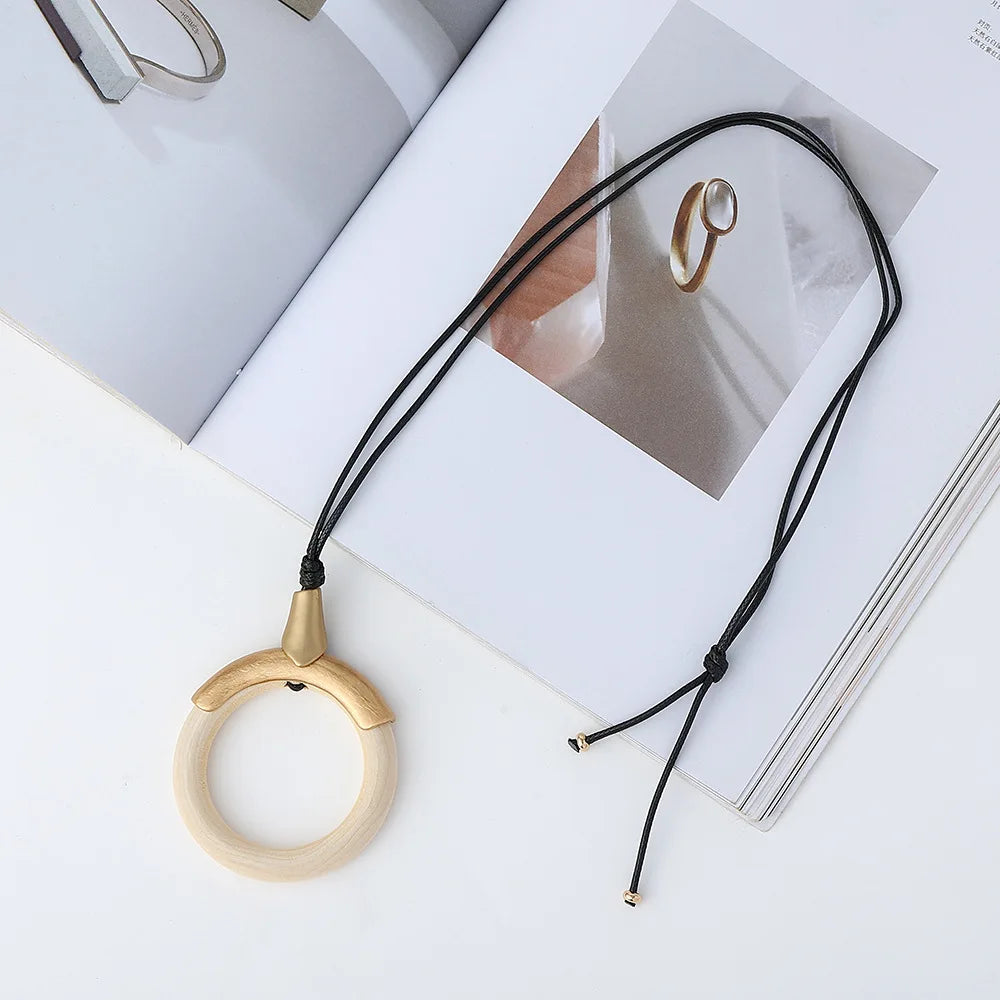 Elegant Vintage Pendant Necklace – Romantic Gift for Her - BuzzMart