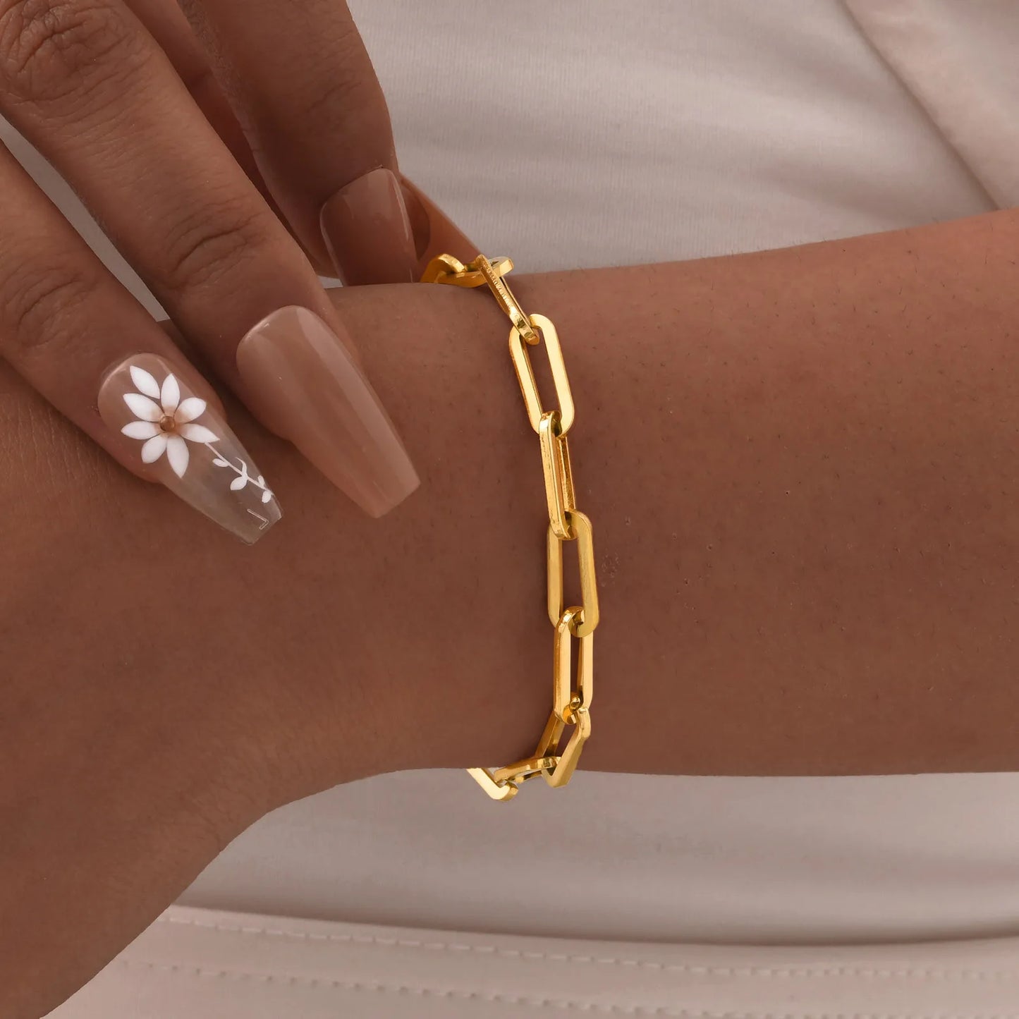 Stainless Steel Bracelets Vintage Styling Design Simple And Delicate Premium Bracelets For Women Jewelry Trending Products Gifts - BuzzMart